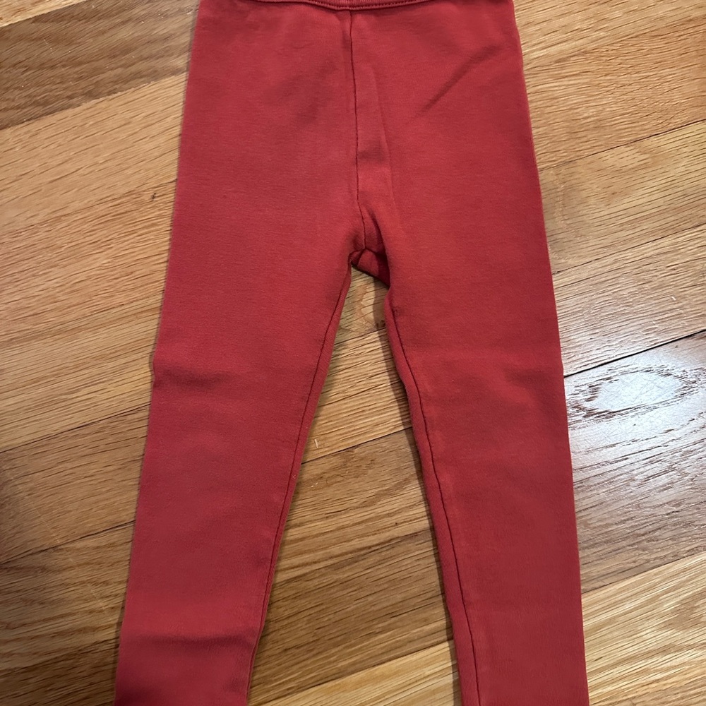 Iver and isla red leggings
